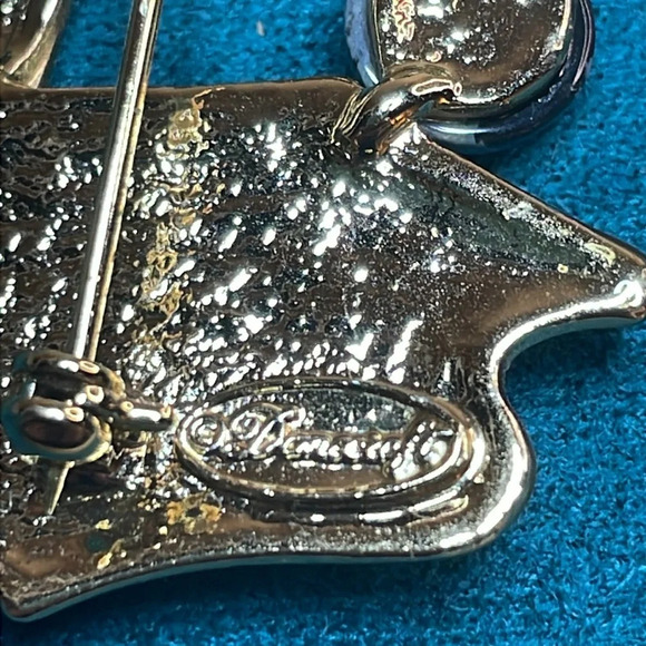 Danecraft Bowling Cat Brooch - Picture 6 of 7